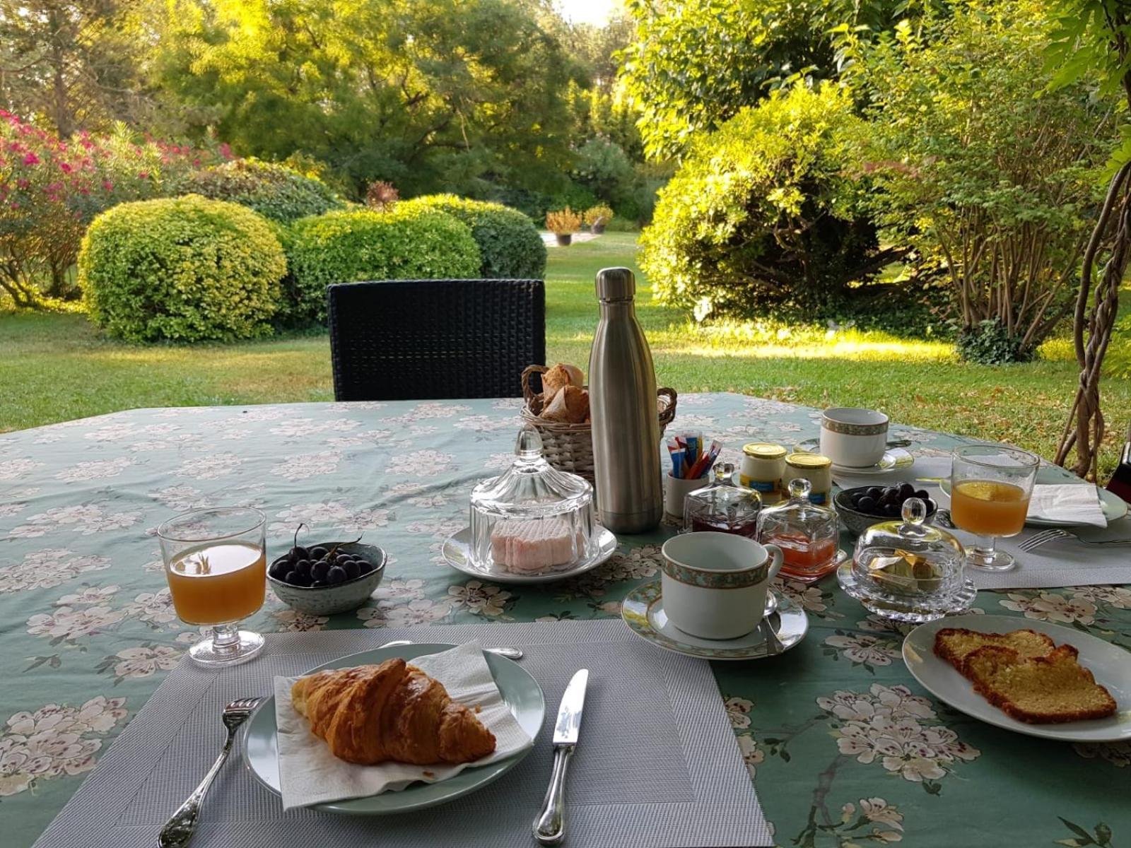 Villa De Miha Valbonne Ngoại thất bức ảnh
